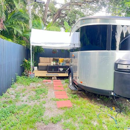 Work, Rest And Play: Wifi, Tv And Backyard Bliss Διαμέρισμα North Miami Beach Εξωτερικό φωτογραφία
