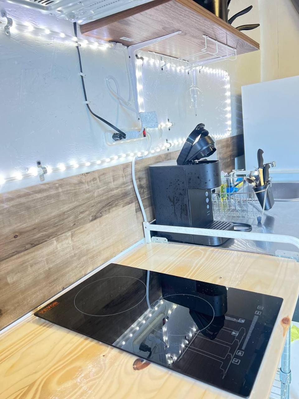 Work, Rest And Play: Wifi, Tv And Backyard Bliss Διαμέρισμα North Miami Beach Εξωτερικό φωτογραφία