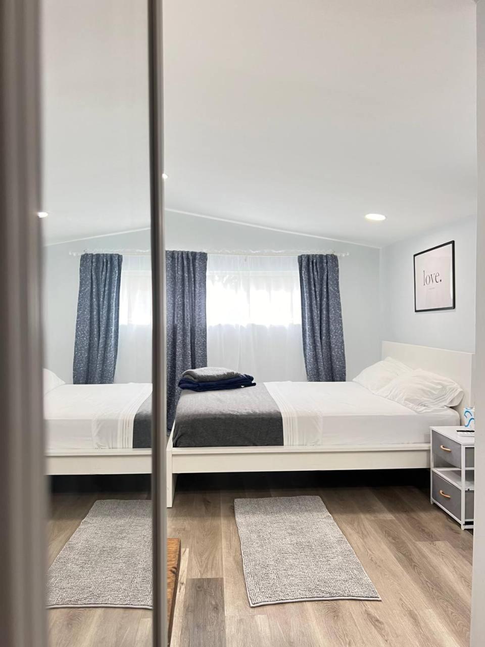 Work, Rest And Play: Wifi, Tv And Backyard Bliss Διαμέρισμα North Miami Beach Εξωτερικό φωτογραφία