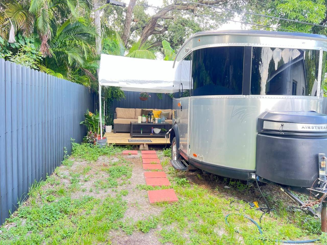 Work, Rest And Play: Wifi, Tv And Backyard Bliss Διαμέρισμα North Miami Beach Εξωτερικό φωτογραφία