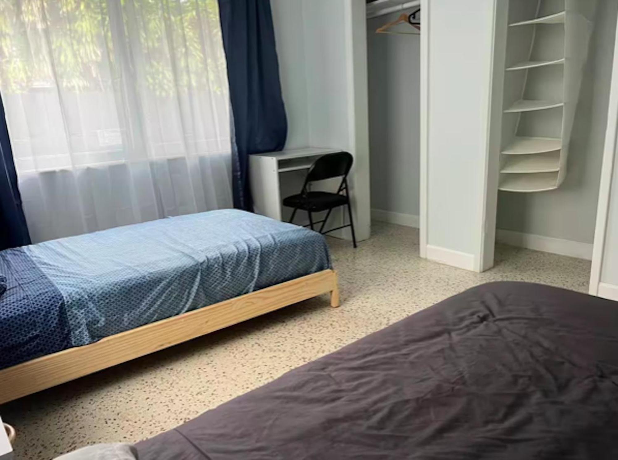 Work, Rest And Play: Wifi, Tv And Backyard Bliss Διαμέρισμα North Miami Beach Δωμάτιο φωτογραφία